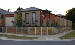 London Park Resort, Narre Warren